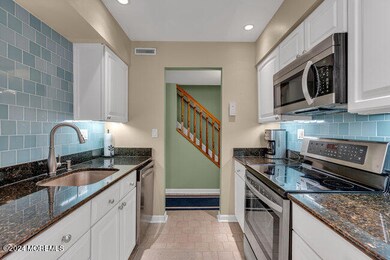 26 Locust Ct, Spring Lake, NJ 07762 - photo 7