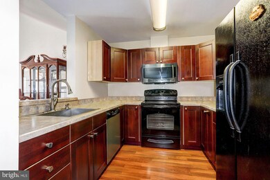 4403 Silverbrook Ln unit A302, Owings Mills, MD 21117 - photo 3