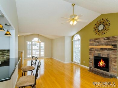 14 Westmont Dr, Asheville, NC 28806 - photo 3