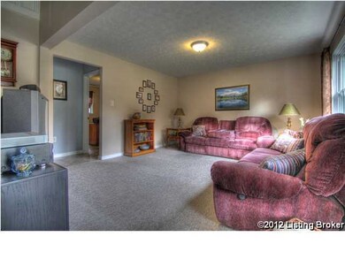 6804 Beulah Church Rd, Louisville, KY 40228 - photo 6