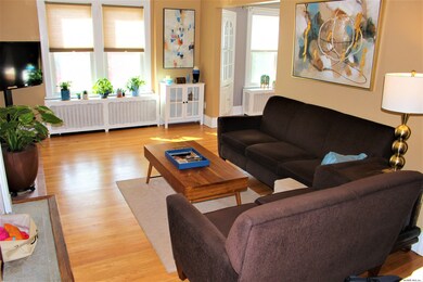 48 Betwood St, Albany, NY 12209 - photo 2