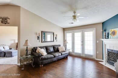 1301 Swan Pointe unit 202-8