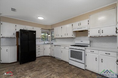 307 Glover Dr, Longview, TX 75601 - photo 7