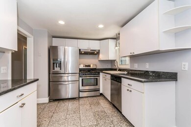 7 Courtland Ln, Billerica, MA 01821 - photo 4