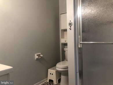 7403 Longbranch Dr, New Carrollton, MD 20784 - photo 6