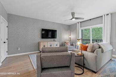 05-Living Area