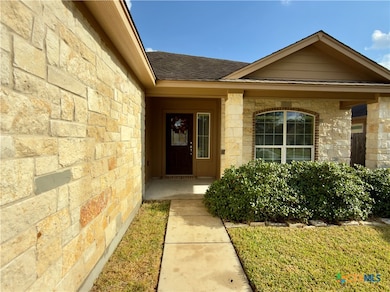 237 Cobble Stone Ct, Victoria, TX 77904 - photo 3