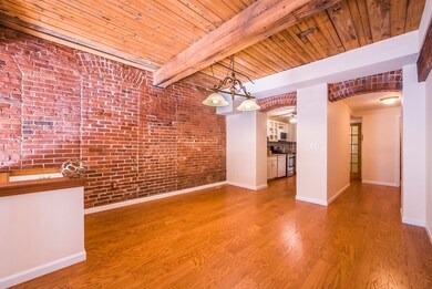 124 College St unit 3, South Hadley, MA 01075 - photo 5