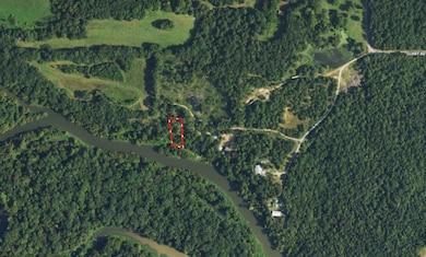 13 Clisby Rd, West Point, MS 39773 - photo 2