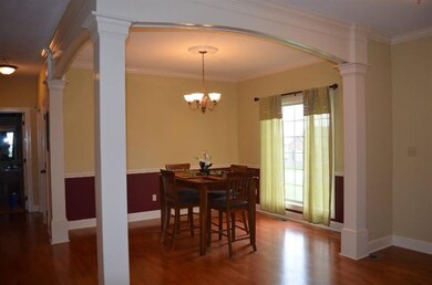 1086 Running Brook Dr, Lawrenceburg, KY 40342 - photo 4