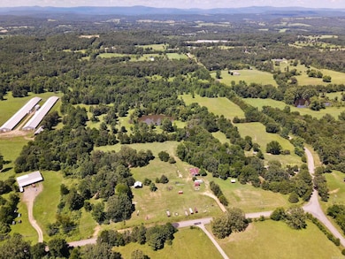 1250 Cr 2651, Lamar, AR 72846 - photo 2