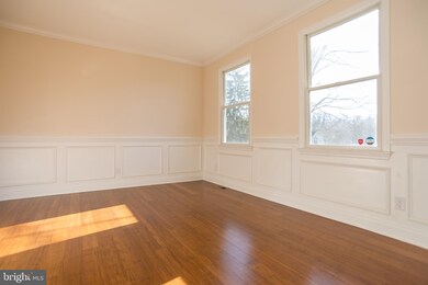 6378 Lewisville Ave, Bensalem, PA 19020 - photo 6