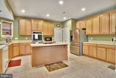 10400 Rolling Ridge Dr, Spotsylvania, VA 22553 - photo 7