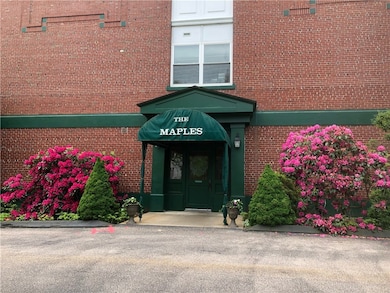 140 High St unit 209, Westerly, RI 02891 - photo 2