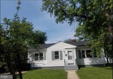 148 Onondaga Dr, Oxon Hill, MD 20745 - photo 2