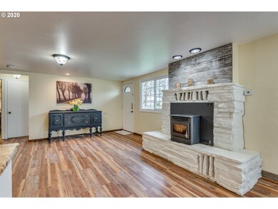 106 E Francis St, Molalla, OR 97038 - photo 6