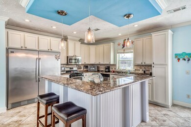 Gorgeous Chef's Kitchen
