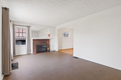 2025-4-9 154 Demorest Rd 017