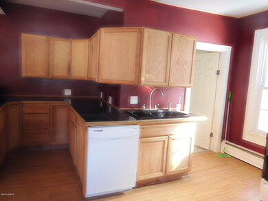 30 Whitman St, North Adams, MA 01247 - photo 7