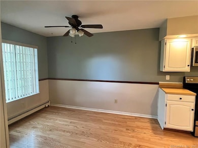 23 Canterbury Ct, Brookfield, CT 06804 - photo 4