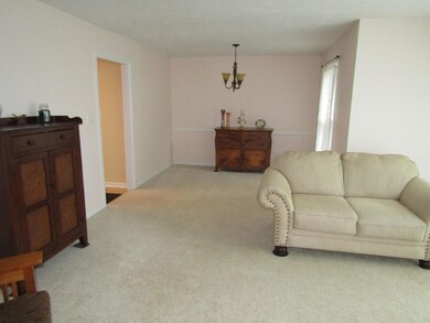 2104 Autumnview Ln, Frankfort, KY 40601 - photo 3