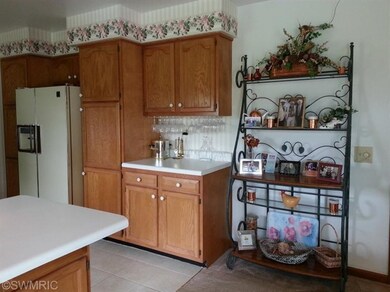 12442 C Dr S, Ceresco, MI 49033 - photo 5