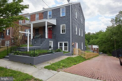 457 Burbank St SE, Washington, DC 20019 - photo 2