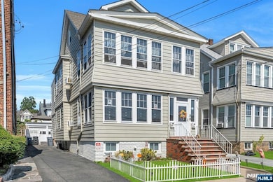 135 Rutherford Place, Kearny, NJ 07032 - photo 3