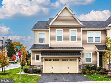 301 Redbud Ln, Kennett Square, PA 19348 - photo 2