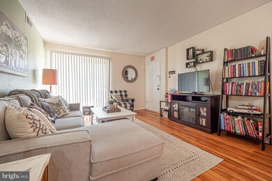 7313 Hilltop Dr unit 117, Brookhaven, PA 19015 - photo 6