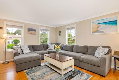 310 Pheasant Hill Cir, Mashpee, MA 02635 - photo 5