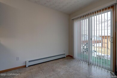 1310 Valley St unit B, Anchorage, AK 99504 - photo 6