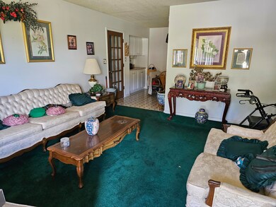 GH Living room 2