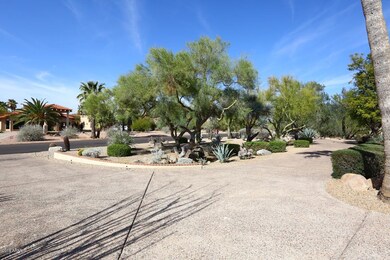 Cicular Driveway