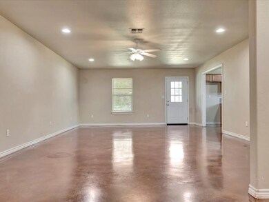 121 Shady Grove Loop, Lufkin, TX 75904 - photo 5