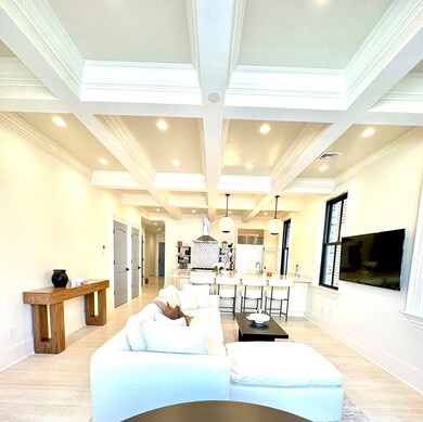 6 Douglas St unit 2, Boston, MA 02127 - photo 2