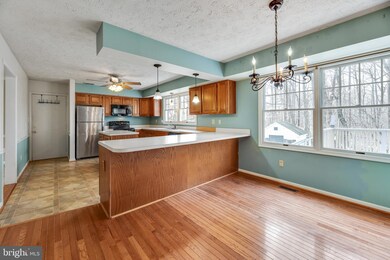 6314 Oaklyn Ct, Dunkirk, MD 20754 - photo 5