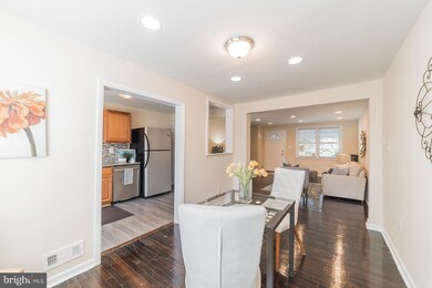 1209 Wicklow Rd, Baltimore, MD 21229 - photo 4