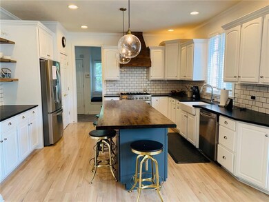 10585 Balroyal Ct, Fishers, IN 46037 - photo 4