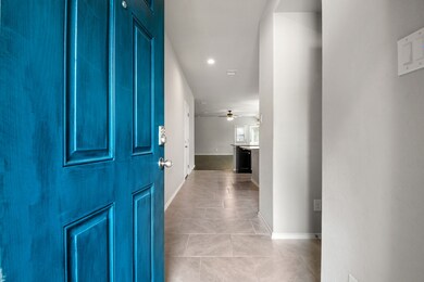 10138 Pine Trace Village Dr, Tomball, TX 77375 - photo 4