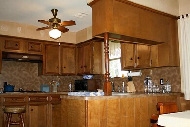 25422 Spring Ridge Dr, Spring, TX 77386 - photo 6