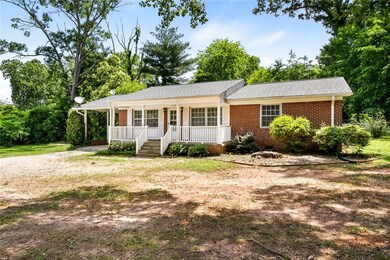 1628 Sandy Springs Rd, Pendleton, SC 29670 - photo 2