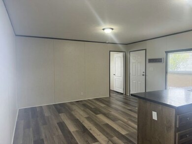 1123 Walt Williams Rd unit 91, Lakeland, FL 33809 - photo 3
