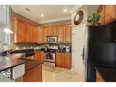 Kitchen. BEAUTIFUL MAPLE CABINETS,TRAVERTINE FLOOR