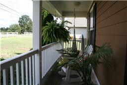 AWESOME ROCKING CHAIR FRONT PORCH TO ENJOY! 4569 B