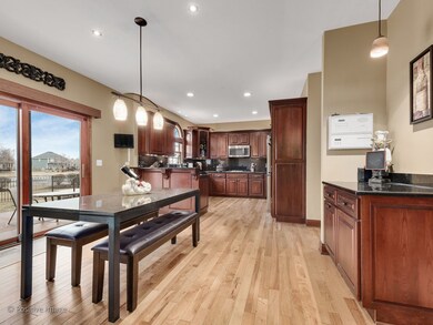 511 Clover Dr, Algonquin, IL 60102 - photo 3