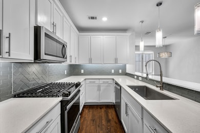 2016 N Fitzhugh Ave unit 105, Dallas, TX 75204 - photo 5