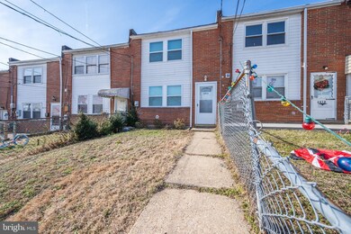 3212 Tartarian Ct, Halethorpe, MD 21227 - photo 3