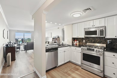 422 Ocean Blvd N unit 6H, Long Branch, NJ 07740 - photo 6