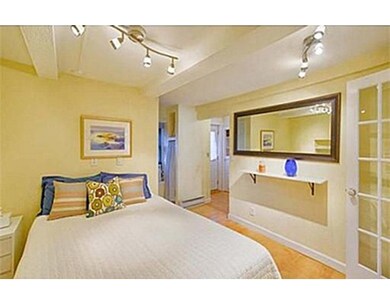 84 Endicott St unit 1, Boston, MA 02113 - photo 2